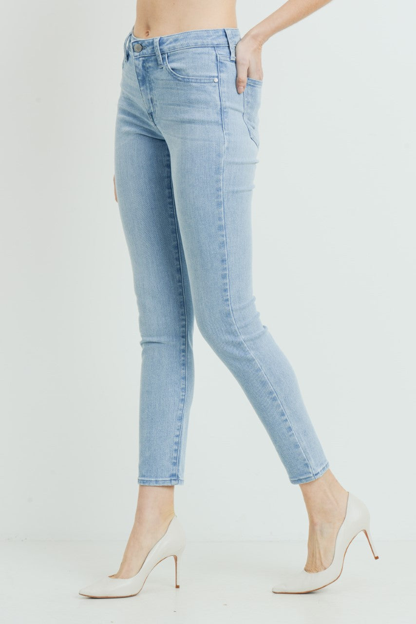 Jessica Stretchy Skinny Jeans